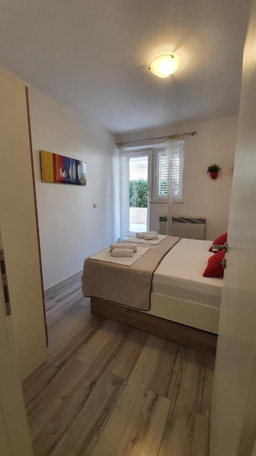 Apartments Jadranka Novalja Εξωτερικό φωτογραφία