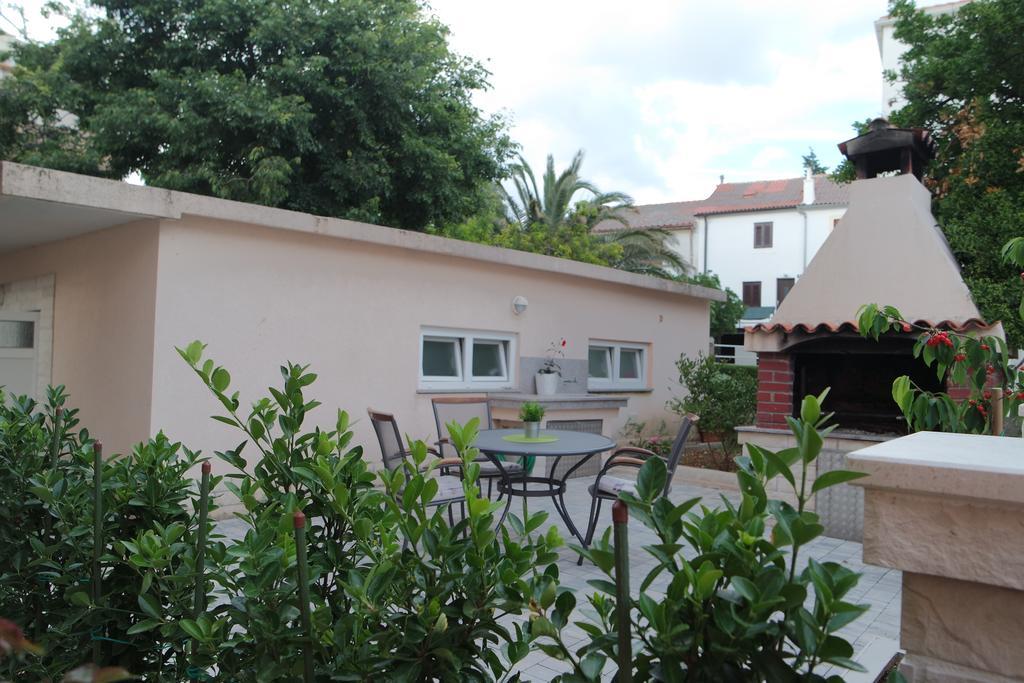 Apartments Jadranka Novalja Εξωτερικό φωτογραφία